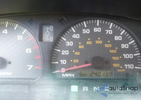 2002 Toyota 4Runner Sr5 V6 z USA, uszkodzony, nr VIN JT3HN86R520390402